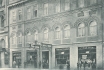 505 - Hotel Royal, čp. 1029, naproti vchodu do nádražní dvorany v Jezdecké ulici