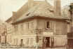 361 - Jednopatrový dům, čp. 336, na nároží Podskalské třídy a Trojanovy ulice (do roku 1897 se nazývala Kočičí)