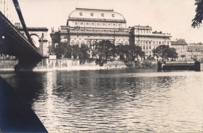 Praha Národní divadlo